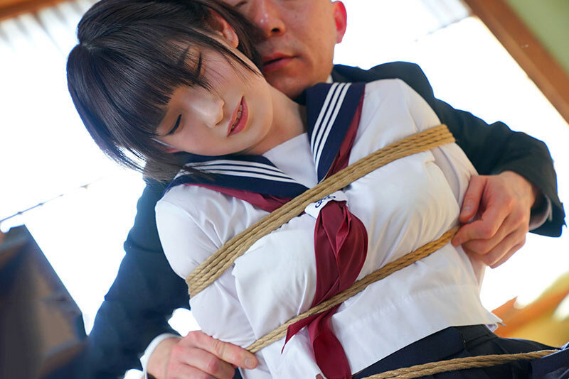 MUDR-228 倒楣女學生和變態老師